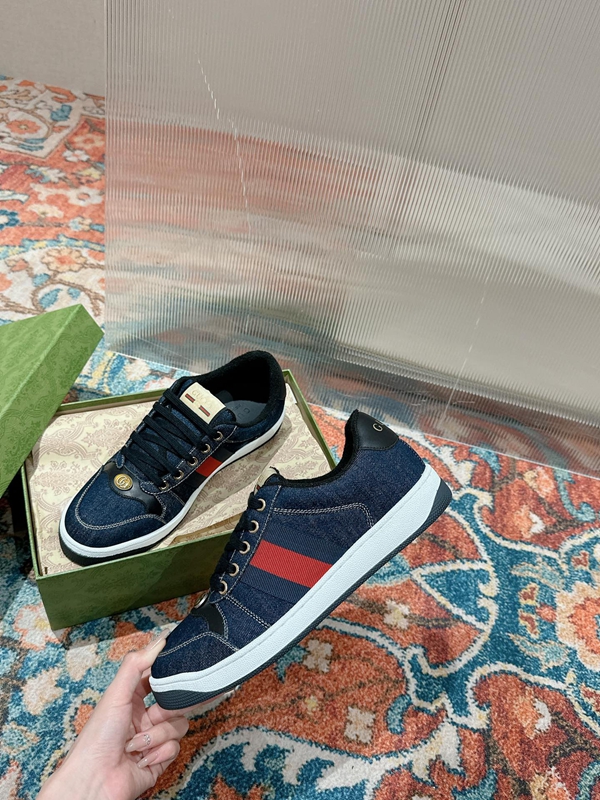 グッチ靴素材ディテール